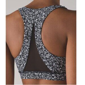 Lululemon Invigorate Bra Daisy Dust Alpine White Black